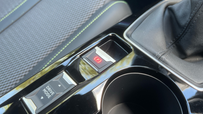 Peugeot 208 1.2 100 Turbo GT 5dr Petrol Hatchback - Image 17